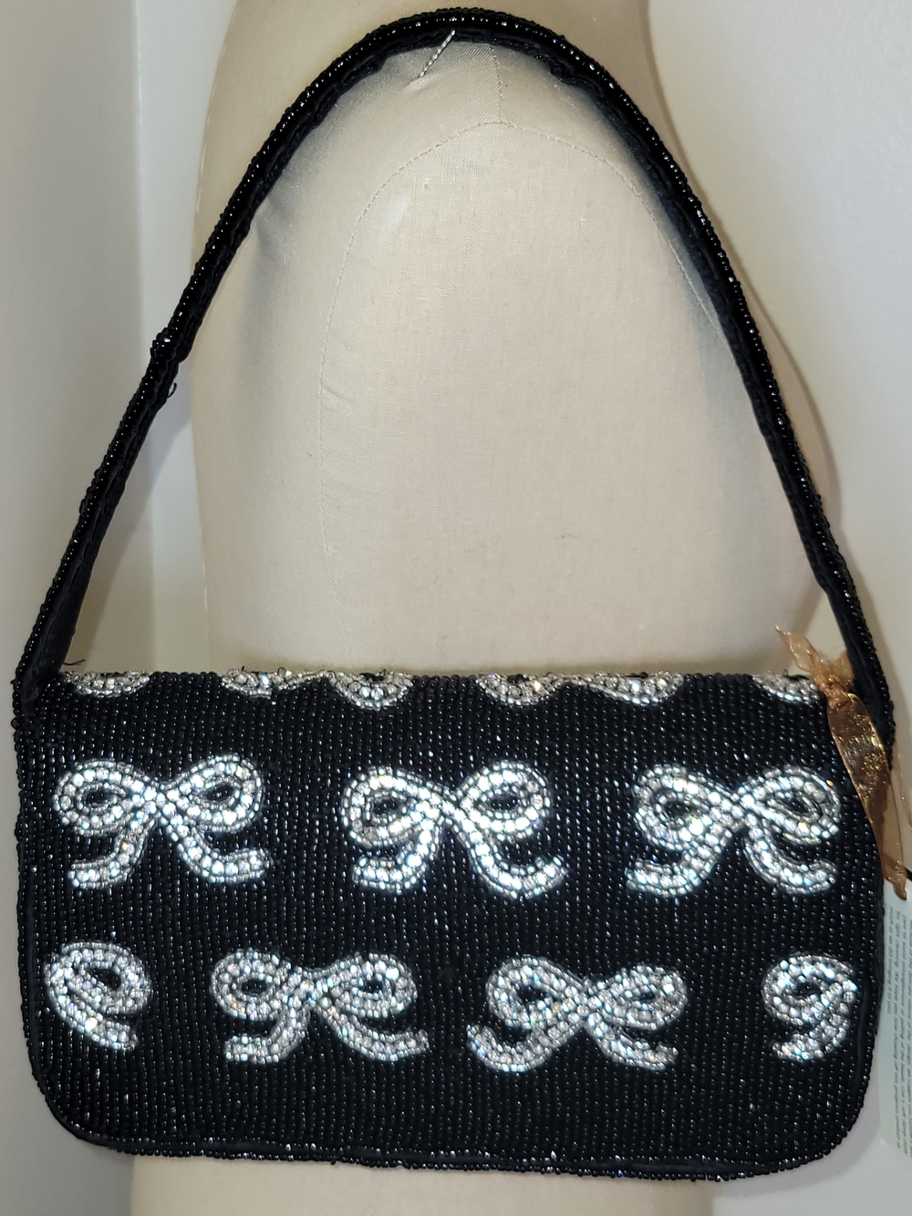NWT Viral Black & Silver Beaded Bow Shoulder Bag
